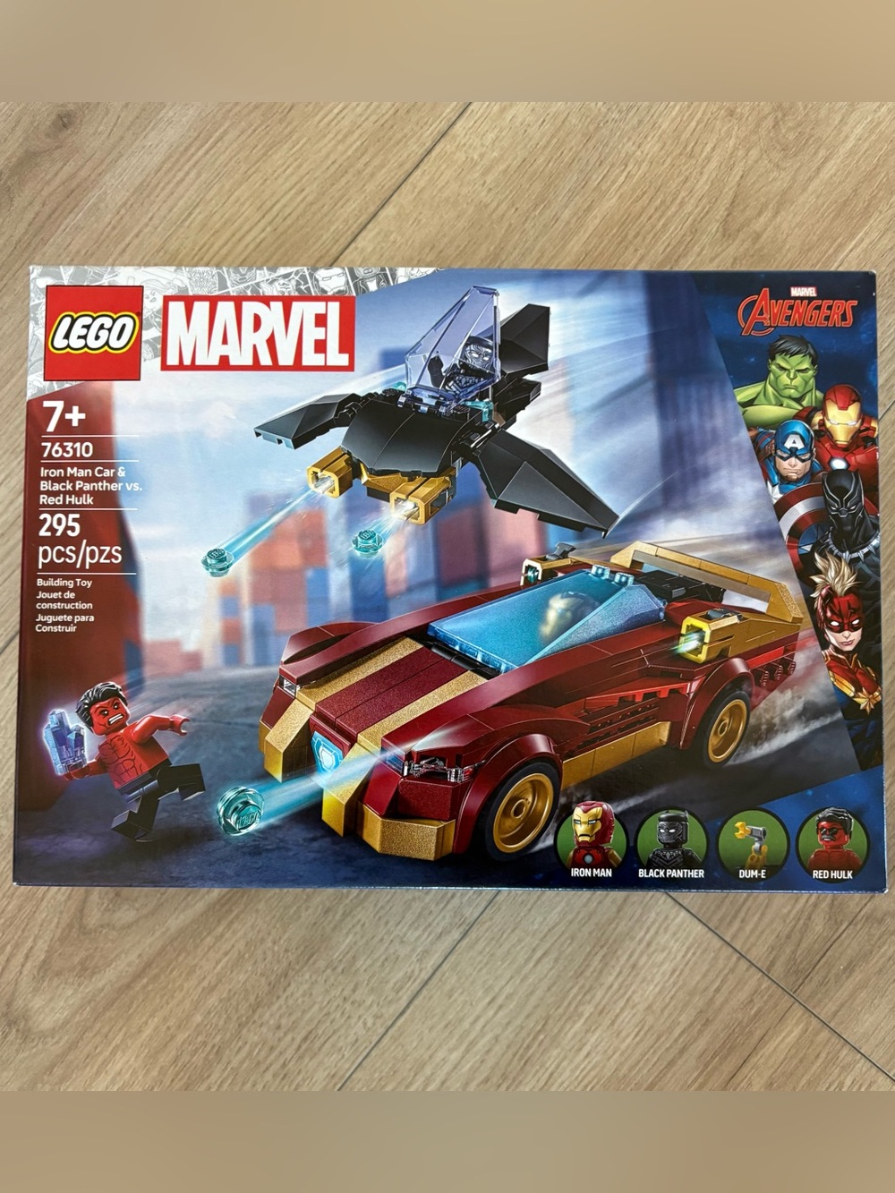 LEGO Marvel Iron Man Red and Gold Car with Black Panther Jet - #76310